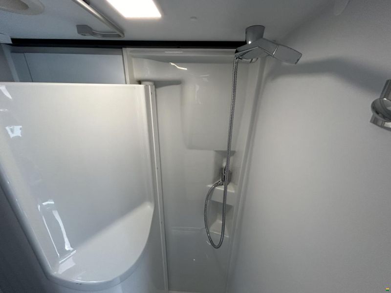 Adria Twin Supreme 640 SGX