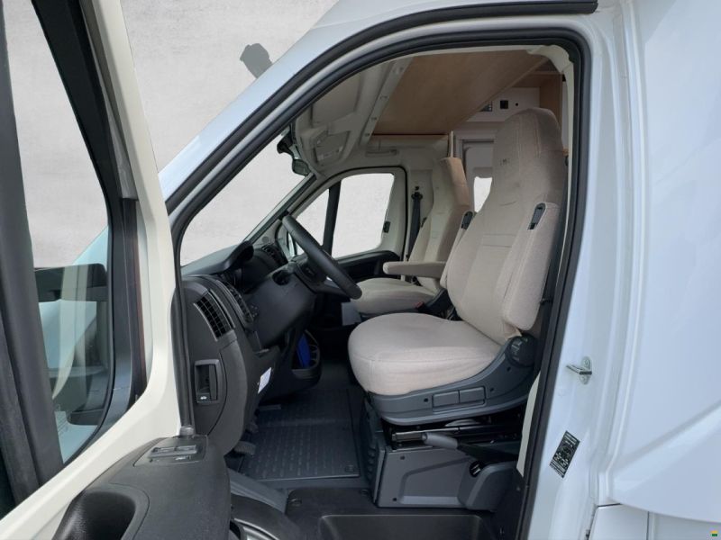 LMC Alkoven 690 Tourer