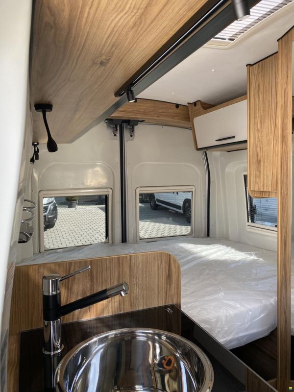 Karmann Dexter 560 4x4