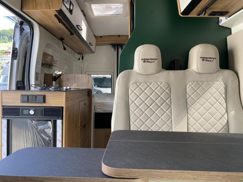 Karmann Dexter 560 4x4