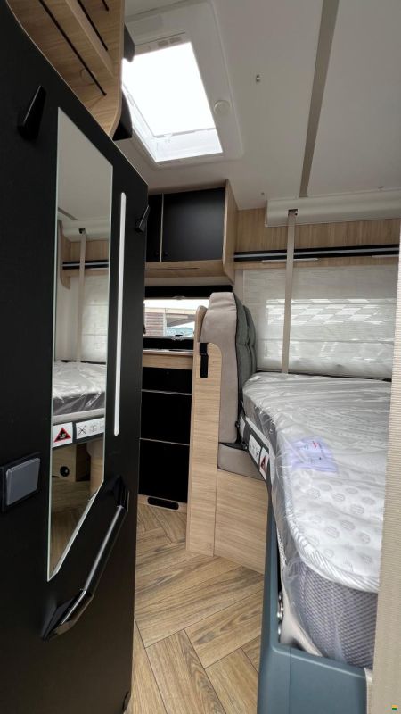 Challenger 384 Etape Edition