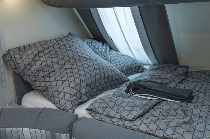 Knaus Sport & Fun Black Selection