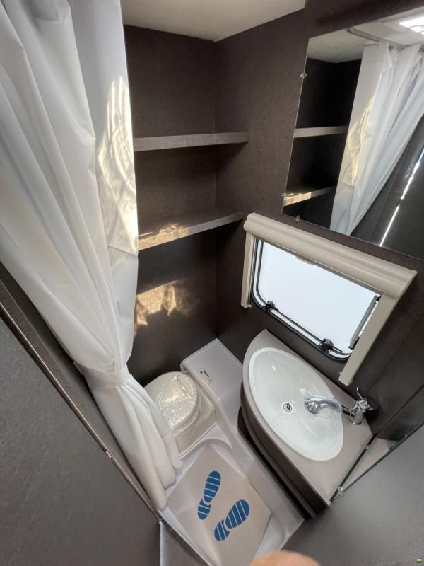 Dethleffs c-joy 480 QLK