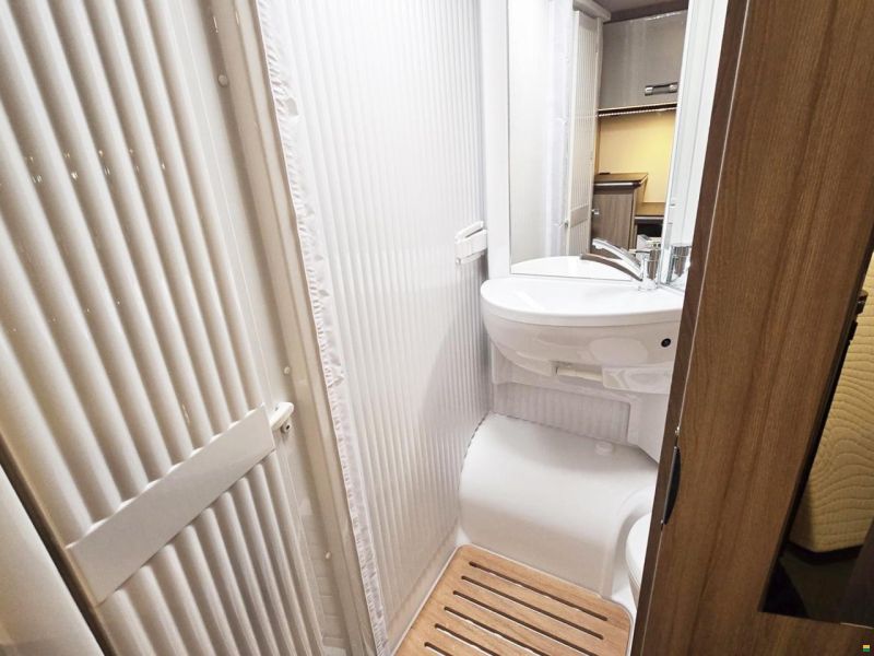 Laika KOSMO VAN V9 2,2 HDI D CITROEN JUMPER