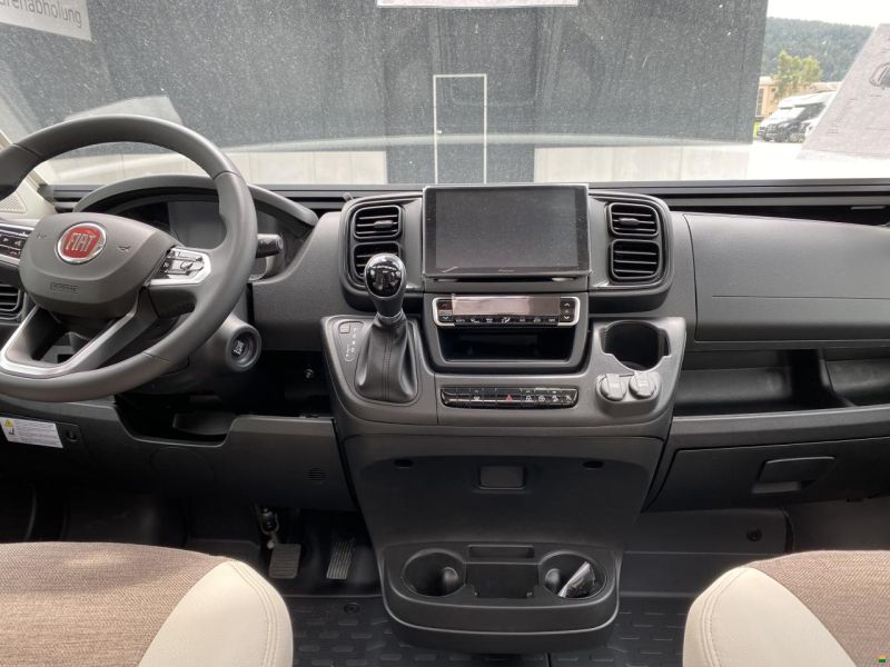 Eura Mobil Van V 635 HB