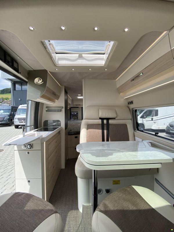 Eura Mobil Van V 635 HB