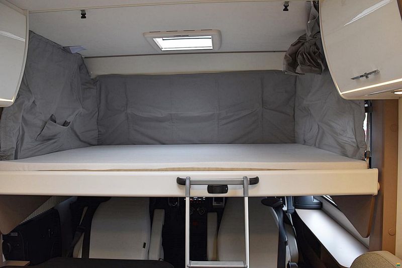 Etrusco I 7400 SB COMPLETE SELE 2,3 D 9G-AUTOMAT