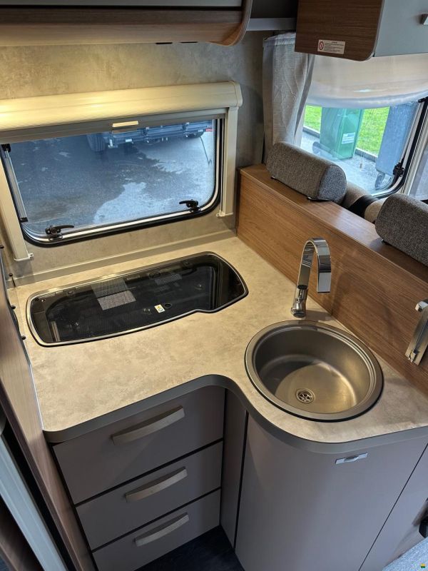 Knaus Live Wave 650 MX