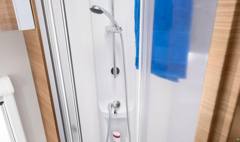 Knaus Live Wave 650 MX Luxus