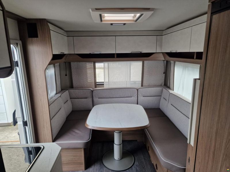 Tabbert Cazadora 490 TD 2.3