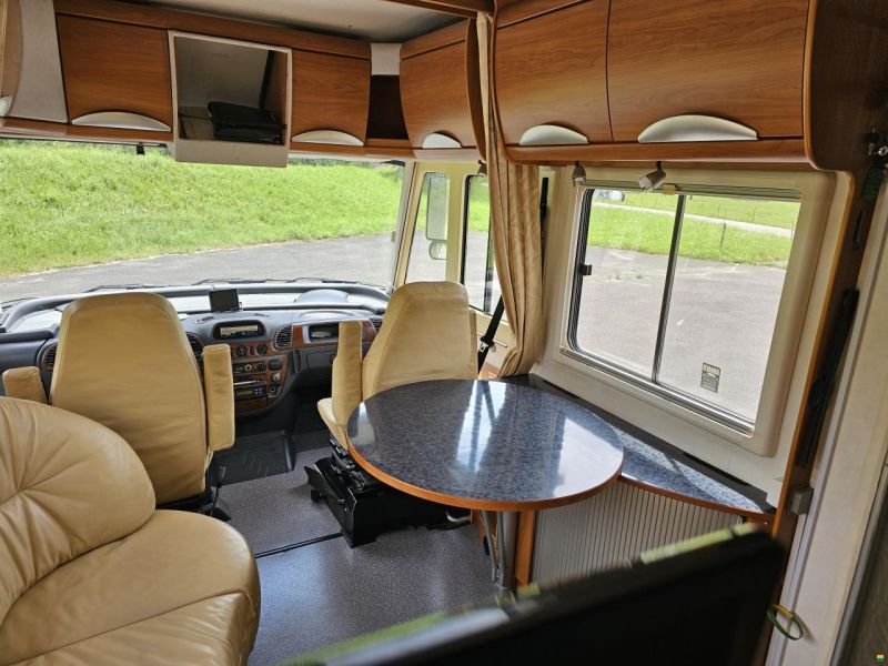 Hymer S 820