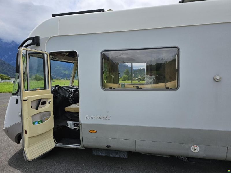 Hymer S 820