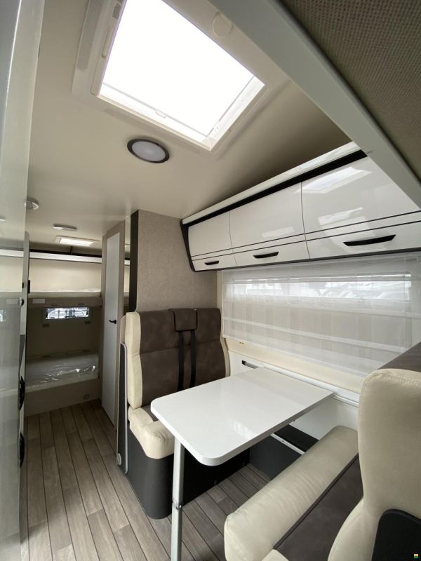 Forster-Reisemobile A 699 DVB
