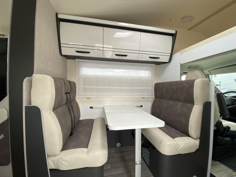 Forster-Reisemobile A 699 DVB