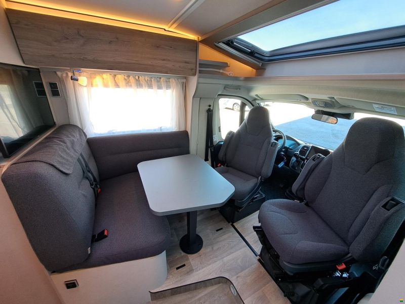 Hymer Exsis T 580