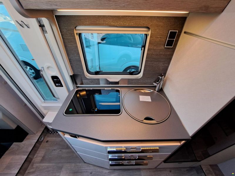 Hymer Exsis T 580