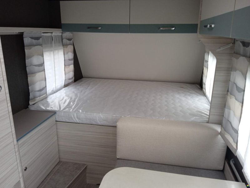 Dethleffs c-joy 420 QSH