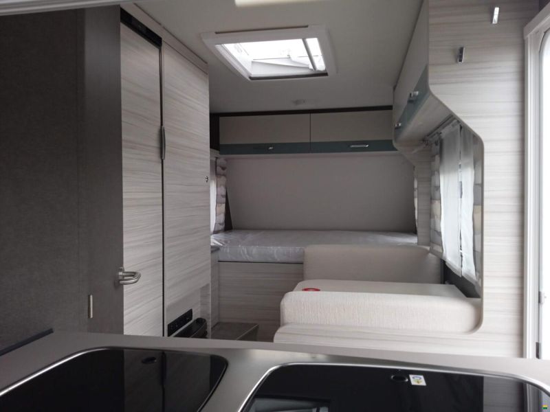 Dethleffs c-joy 420 QSH