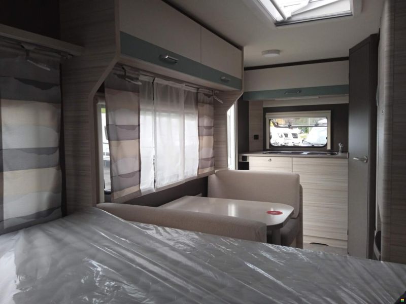 Dethleffs c-joy 420 QSH