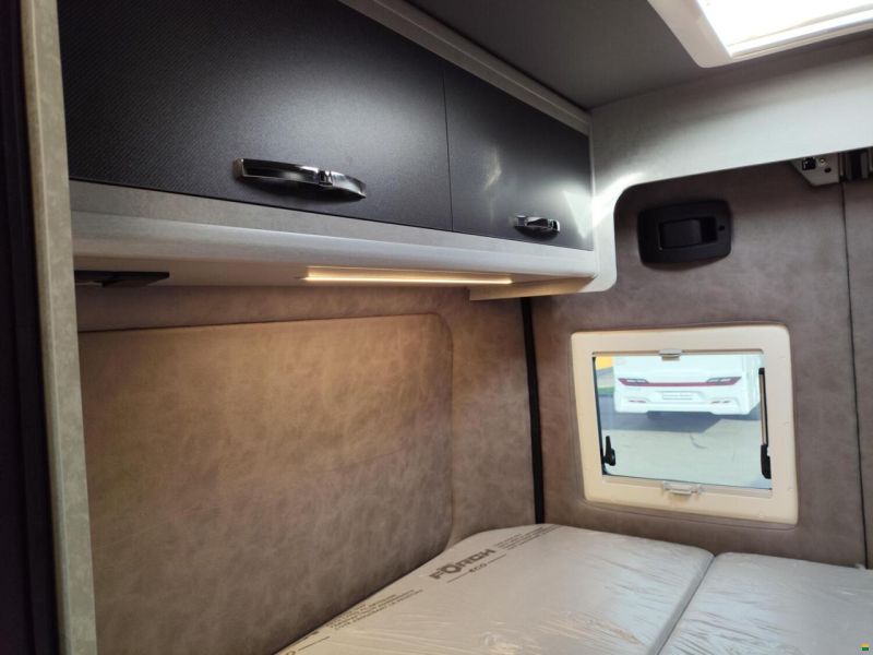 Megamobil Mega Classic 600 Opel 165 PS