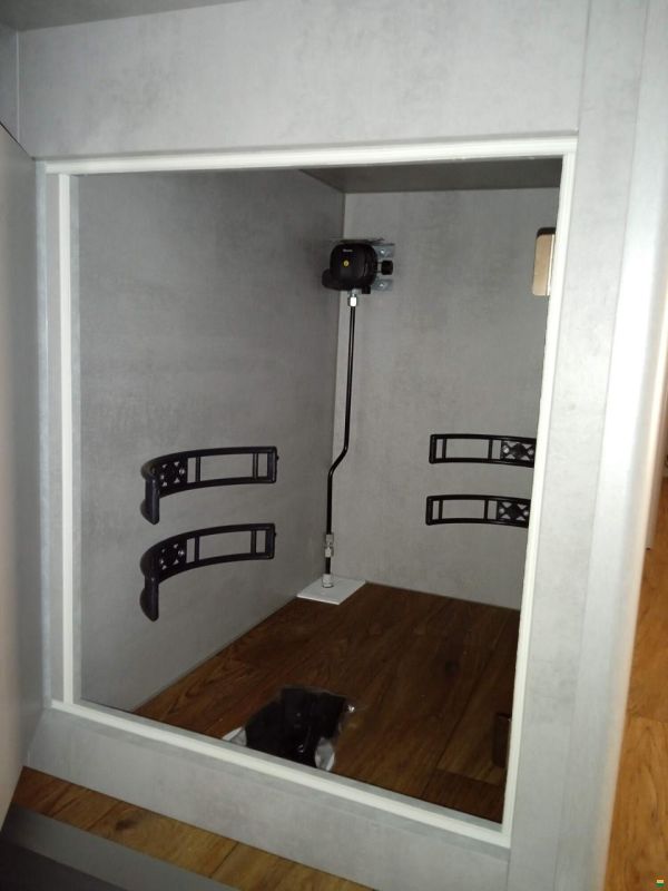 Megamobil Mega Classic 600 Opel 165 PS