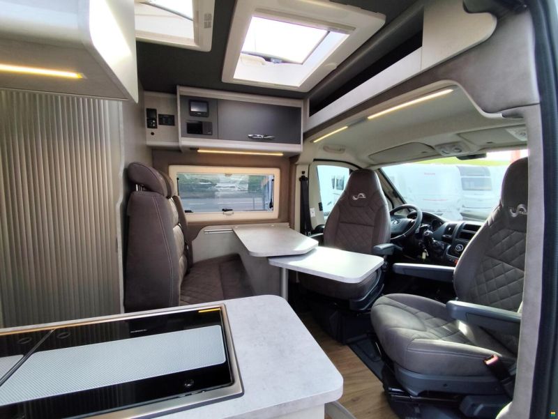 Megamobil Mega Classic 600 Opel 165 PS