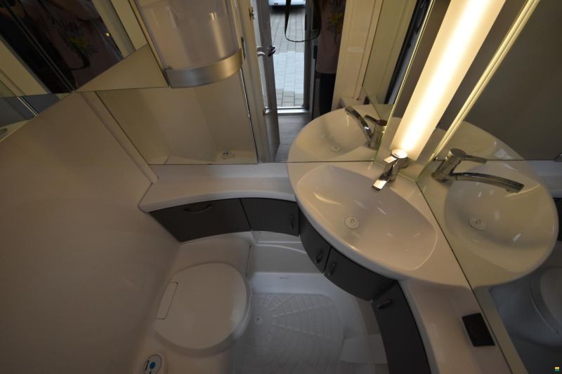 Hobby 490 KMF Excellent Edition