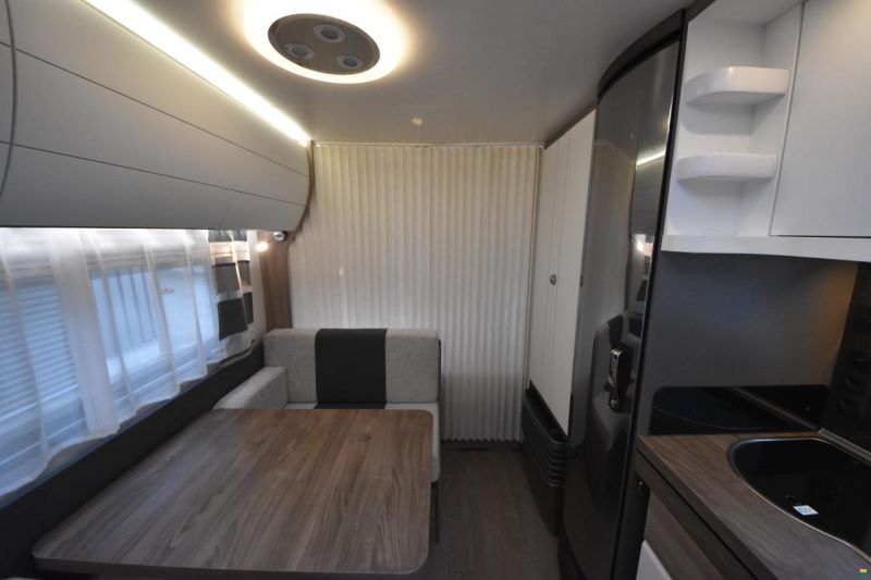 Hobby 490 KMF Excellent Edition