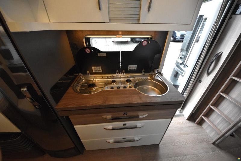 Hobby 490 KMF Excellent Edition