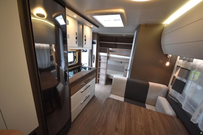 Hobby 490 KMF Excellent Edition