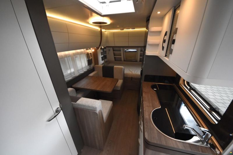 Hobby 490 KMF Excellent Edition