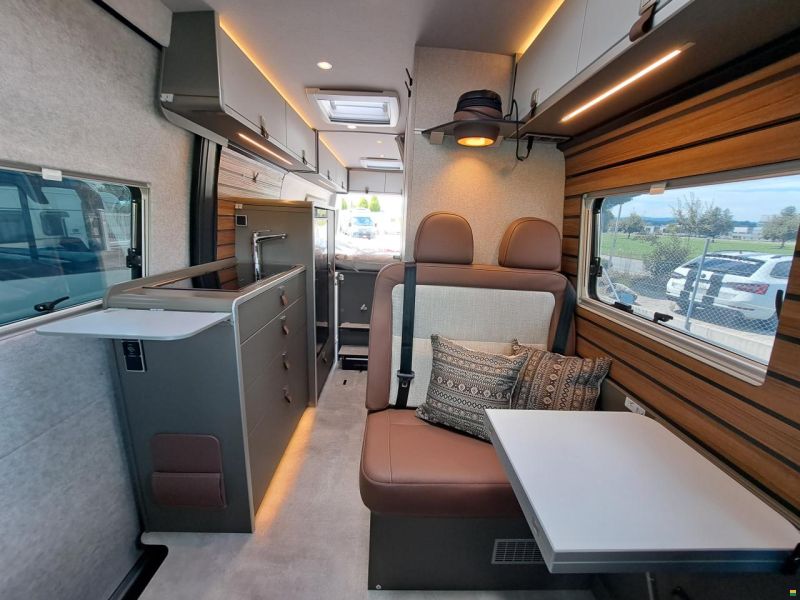 Hymer Grand Canyon S 700