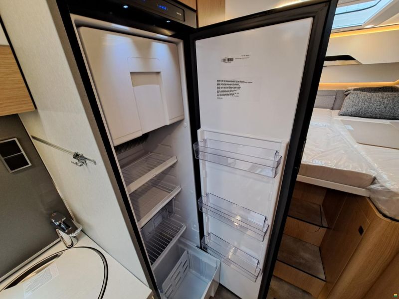 Hymer B MC T 580 Black Line