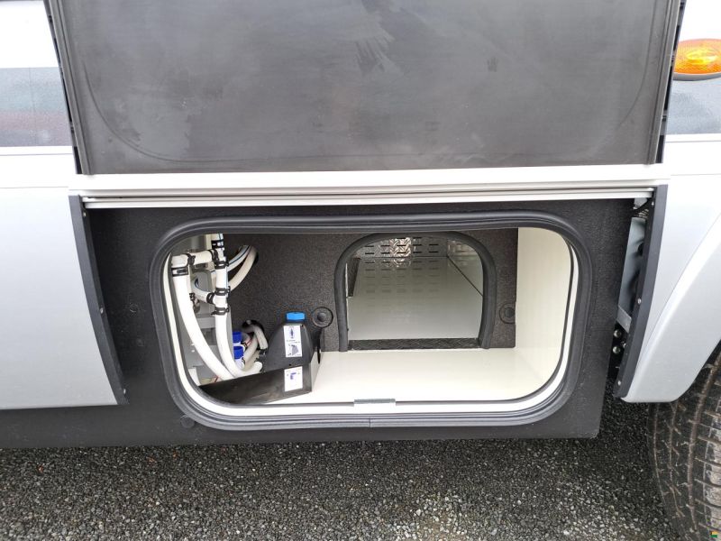 Hymer B MC T 580 Black Line