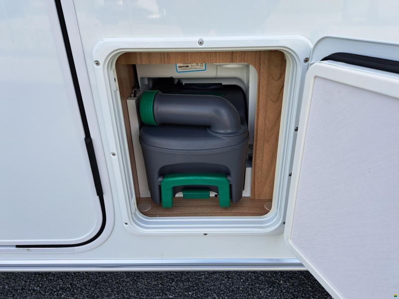 Eriba Nova Light 470