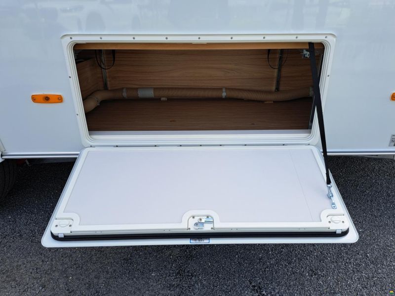 Eriba Nova Light 470