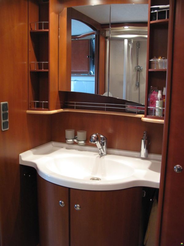 Concorde Charisma 840 L