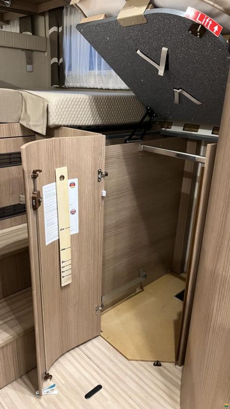 Carthago C-Tourer I 143LE