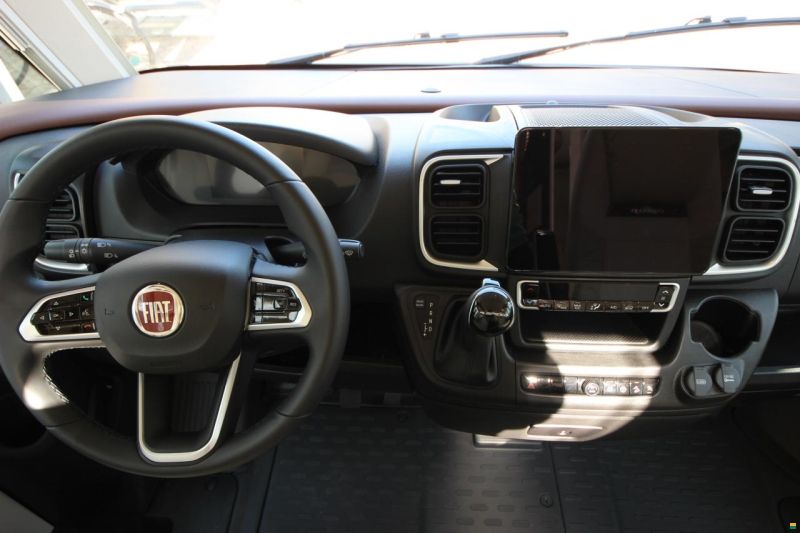 Carthago c-line I 4.9 LE / L superior (FIAT)