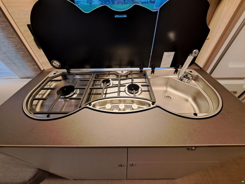 Bürstner Premio Life 490 TK