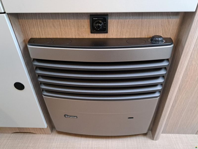 Bürstner Premio 460 TS Skyline