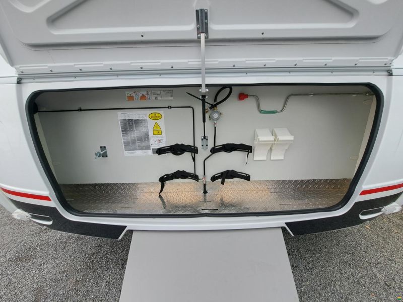 Bürstner Premio 460 TS Skyline