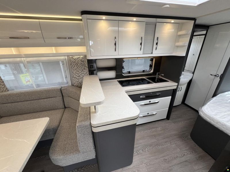 Hobby 560 CFe Excellent