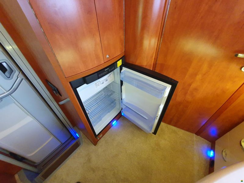 Mercedes Benz Silverdream S700