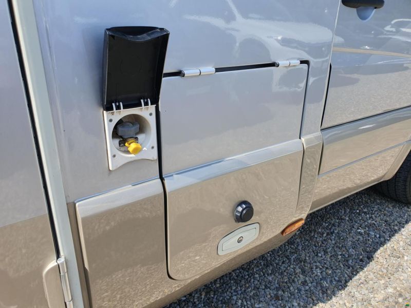 Mercedes Benz Silverdream S700