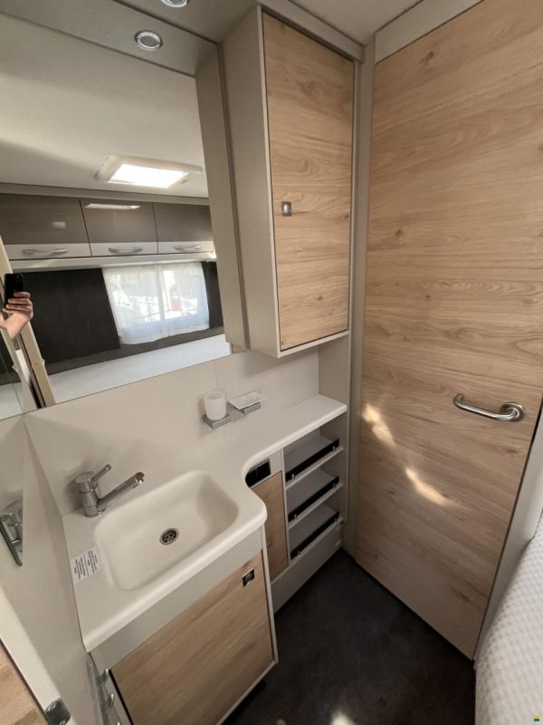 Dethleffs Nomad 490 BLF