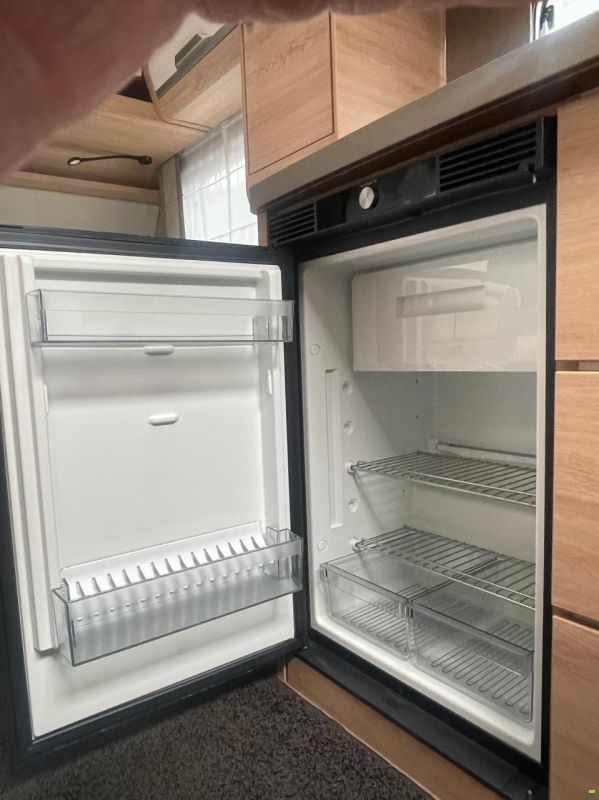 Knaus Südwind 460 EU, 60 Years, e-Power