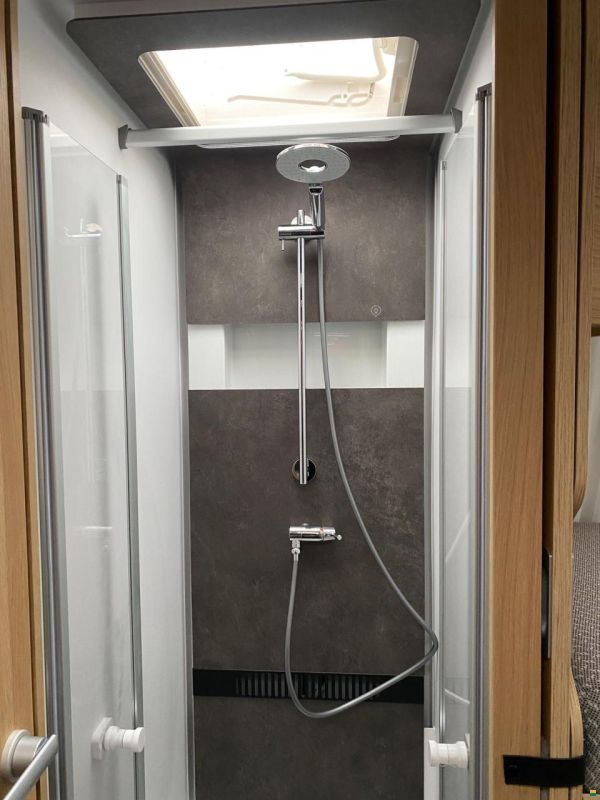 Adria MATRIX PLUS 670 DL