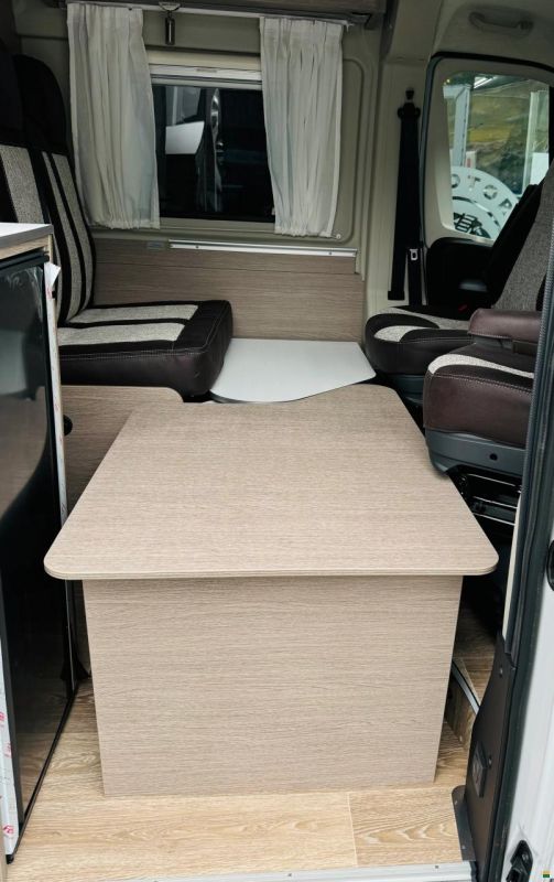 Pössl 2WIN S PLUS *Aufstelldach*