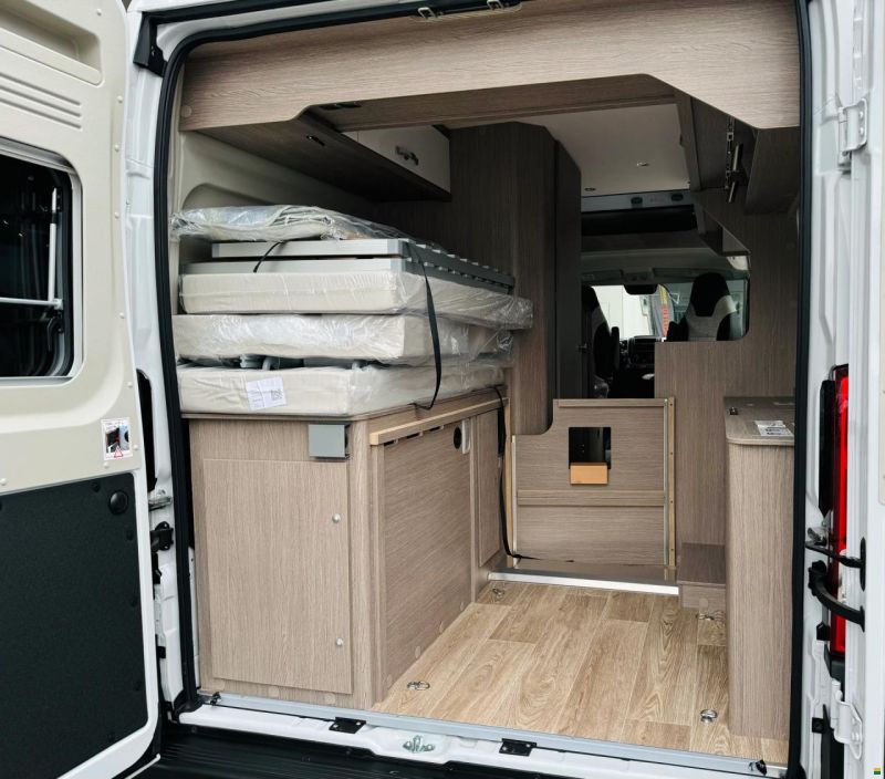 Pössl 2WIN S PLUS *Aufstelldach*